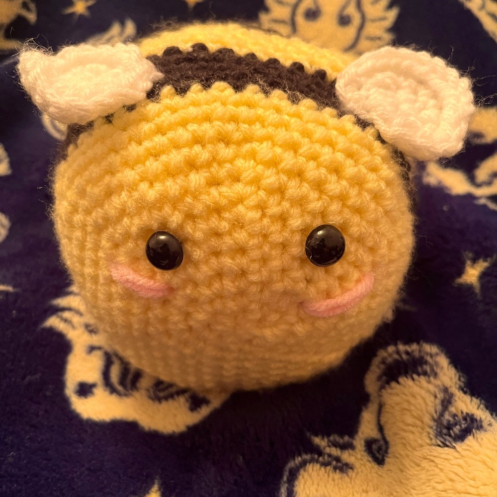 Crochet Bee Plushie 🐝